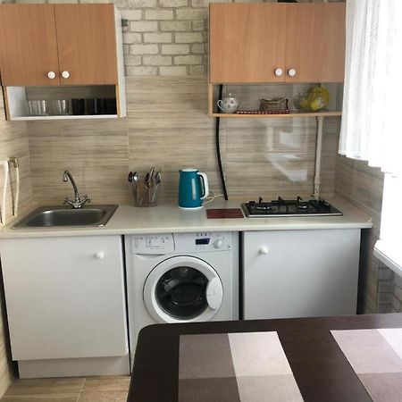 Kyiv Apartment In Pechersk On Oleksandra Kopylenko Eksteriør billede